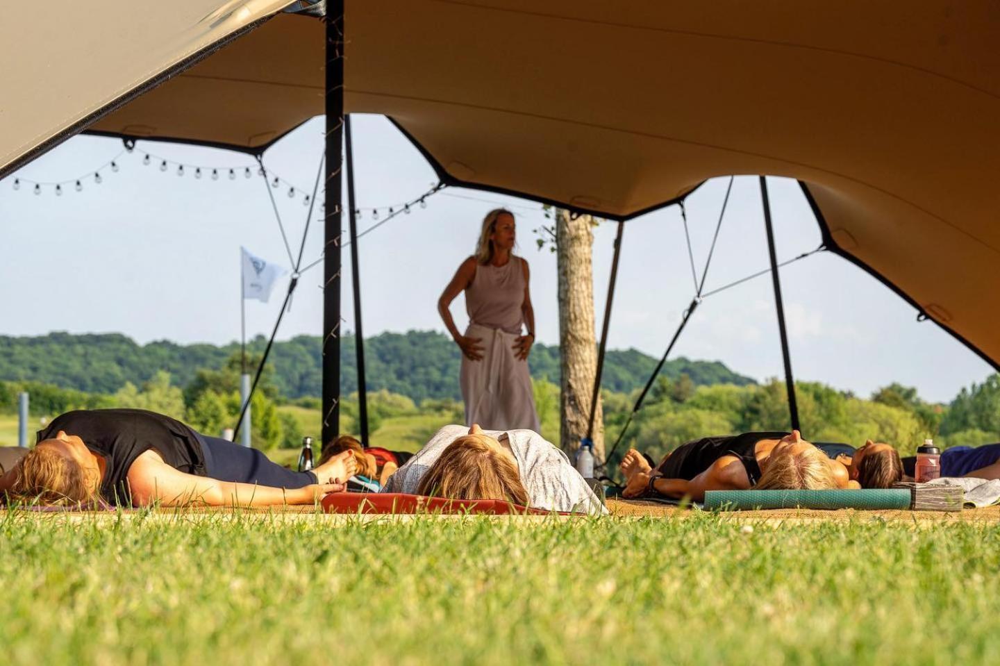 'Swan' Lakeview Lodge Bishampton Zewnętrze zdjęcie