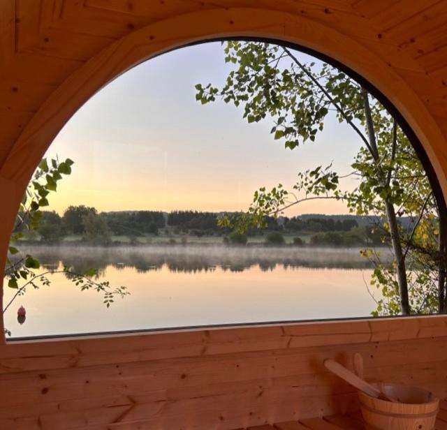 'Swan' Lakeview Lodge Bishampton Zewnętrze zdjęcie
